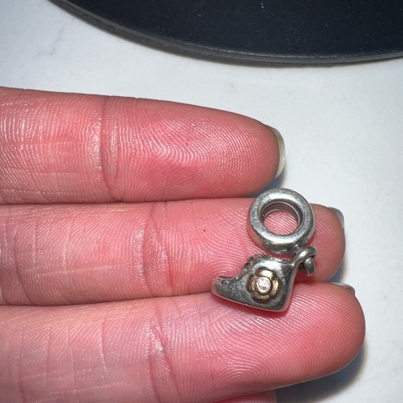 Pandora Baby Bootie Pink Cubic Zarconia Charm (790403) - Picture 3 of 3